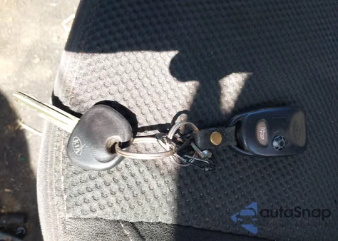 2010 Kia Forte Koup Sx from USA, damaged, VIN KNAFW6A31A5156344